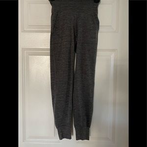 Lululemon Align Jogger XS NEW!!!!